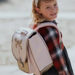 Caramel Et Cie Boekentas Medium Libellule Rose 14 Caramel Et Cie Boekentas Medium Libellule Rose -Babyproducten Winkel caramel et cie caramel et cie boekentas medium lib 2