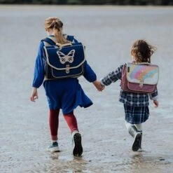 Caramel Et Cie Boekentas Medium Papillon Bleu -Babyproducten Winkel caramel et cie caramel et cie boekentas medium pap 11