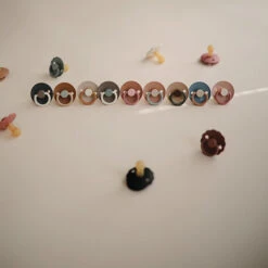 Frigg Color Fopspeen Hudson Bay 6-18M -Babyproducten Winkel frigg frigg color fopspeen hudson bay 6 18m 2