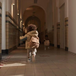 Jollein Rugzak Boucle Biscuit -Babyproducten Winkel jollein jollein rugzak boucle biscuit 3