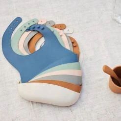 Jollein Siliconen Slabbetje Jeans Blue -Babyproducten Winkel jollein jollein siliconen slabbetje jeans blue 2