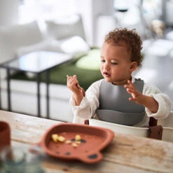 Jollein Siliconen Slabbetje Storm Grey -Babyproducten Winkel jollein jollein siliconen slabbetje storm grey 5