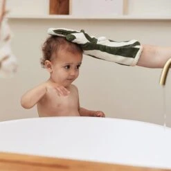 Jollein Washandje Stripe Terry Leaf Green GOTS -Babyproducten Winkel jollein jollein washandje stripe terry leaf green 4