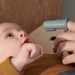 Liewood Simon Vingertandenborstel Sandy Multi Mix 8 Liewood Simon Vingertandenborstel Sandy Multi Mix -Babyproducten Winkel liewood liewood simon vingertandenborstel sandy mu 2