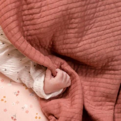 Little Dutch Badcape Pure Pink Blush - 75x75 Cm -Babyproducten Winkel little dutch little dutch badcape pure pink blush 7