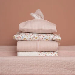 Little Dutch Badcape Pure Soft Pink - 75x75 Cm -Babyproducten Winkel little dutch little dutch badcape pure soft pink 7 5