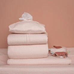 Little Dutch Badcape Pure Soft Pink - 75x75 Cm -Babyproducten Winkel little dutch little dutch badcape pure soft pink 7 8