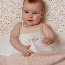 Little Dutch Badcape Pure Soft Pink - 75x75 Cm -Babyproducten Winkel little dutch little dutch badcape pure soft pink 7 9