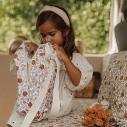 Little Dutch Kinderrugzak Vintage Little Flowers 12 Little Dutch Kinderrugzak Vintage Little Flowers -Babyproducten Winkel little dutch little dutch kinderrugzak vintage lit 4