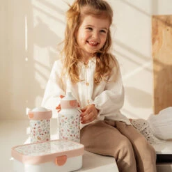 Little Dutch Mepal Brooddoos Flowers & Butterflies 15 Little Dutch Mepal Brooddoos Flowers & Butterflies -Babyproducten Winkel little dutch little dutch mepal brooddoos flowers 4