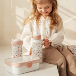 Little Dutch Mepal Brooddoos Flowers & Butterflies 16 Little Dutch Mepal Brooddoos Flowers & Butterflies -Babyproducten Winkel little dutch little dutch mepal brooddoos flowers 5