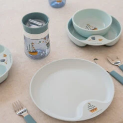 Little Dutch Mepal Kinderbord Sailors Bay -Babyproducten Winkel little dutch little dutch mepal kinderbord sailors 3