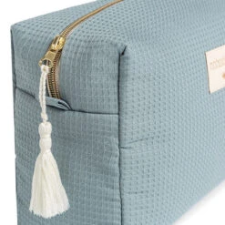 Toilettas Diva Waterproof Stone Blue - Nobodinoz -Babyproducten Winkel nobodinoz tipi en accessoires toilettas diva water 16
