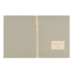 Verschoningsmatje Mozart Laurel Green - Nobodinoz -Babyproducten Winkel nobodinoz tipi en accessoires verschoningsmatje mo 5