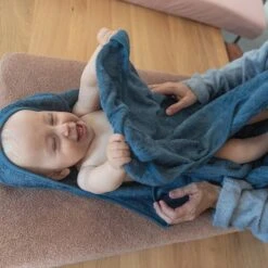 Timboo Handdoek 50 X 74 Cm Sea Blue -Babyproducten Winkel timboo timboo handdoek 50 x 74 cm sea blue 2