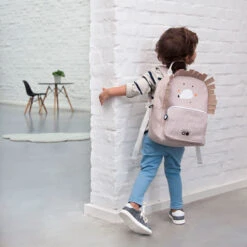 Trixie - Rugzak - Mrs. Hedgehog 19 Trixie - Rugzak - Mrs. Hedgehog -Babyproducten Winkel trixie baby trixie rugzak mrs hedgehog 7